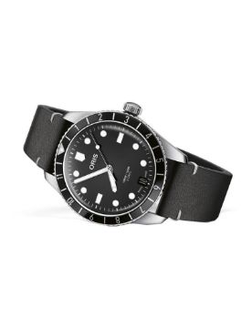 Oris Divers Sixty-Five 12H Cal.400 01 400 7772 4054-07 5 20 82