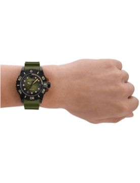 Emporio Armani Quartz Erkek Kol Saati AR11540