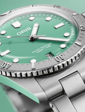 Oris Divers 01 733 7771 4057-07 8 19 18