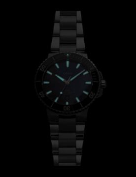 01 733 7789 4135-07 8 23 04PEB