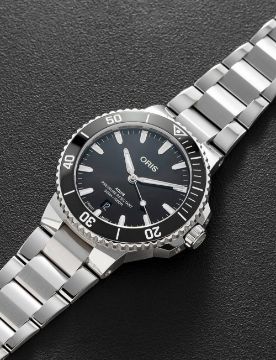 01 733 7787 4154-07 8 22 04PEB