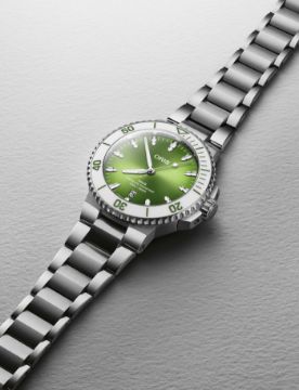 01 733 7787 4137-07 8 22 04PEB