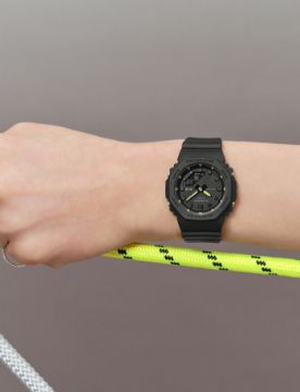 G-Shock Analog-Digital Women 40.2 mm Quartz Saat GMA-P2100SA-1A2DR