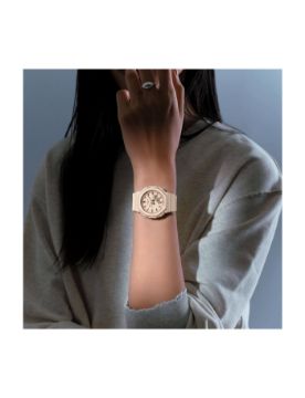 G-Shock Analog-Dijital Kadın 40,5 mm Quartz Saat GMA-P2110-4ADR