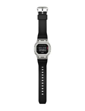 G-Shock G-Steel 5600 Serisi 43.2 mm Quartz Saat GM-5600M-1DR