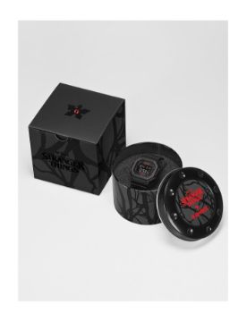 G-Shock Digital 5600 Series Stranger Things Collaboration Models 42.8 mm Quartz Saat DW-5600STT-1DR