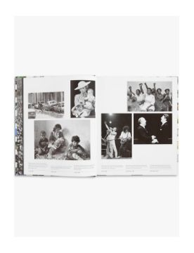 Thames & Hudson In the Moment: 40 Years of Reuters Photojournalism 9780500029138