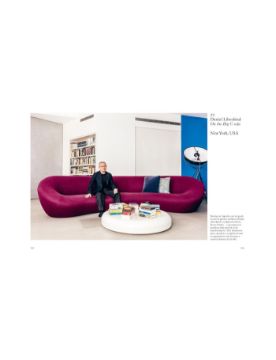 Thames & Hudson The Monocle Book of Designers on Sofas 9780500966426
